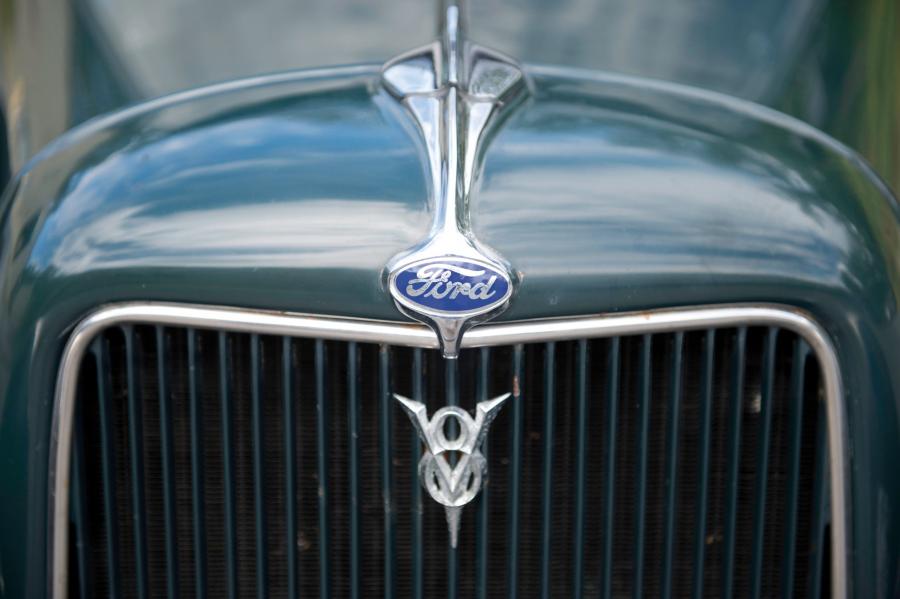  Ford V8 Closed Cab Pickup Truck 1934 года  (фото 8 из 13)